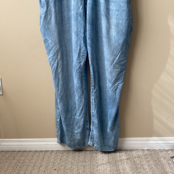 Good American Anthropologie Weightless Denim Fit for Success Jumpsuit Wide Leg - Picture 9 of 13